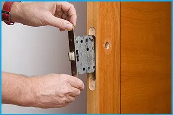 Lock Locksmith Services Saint Paul, MN 651-400-8136 Lock Locksmith Services Saint Paul, MN 651-400-8136 - 13-new-locks-installation